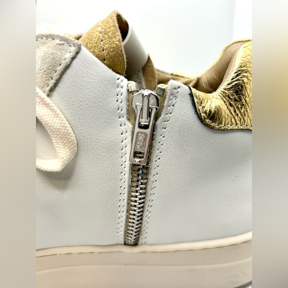 P448 Theamid Hightop Sneaker Color: Millenium/Ivory Size:EU 40 / US 9.5-10 - Picture 12 of 16